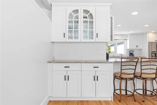 $15,000 | 331 3rd Beach Road, Middletown, RI 02842