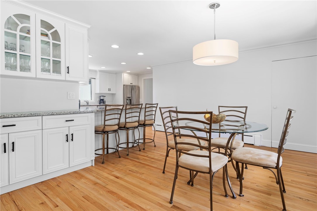 331 3rd Beach Road Middletown, RI 02842 - Photo 23 of 44