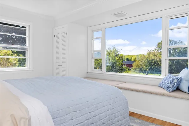 $15,000 | 331 3rd Beach Road, Middletown, RI 02842