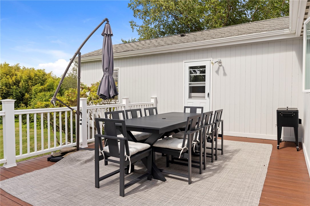 331 3rd Beach Road Middletown, RI 02842 - Photo 34 of 44