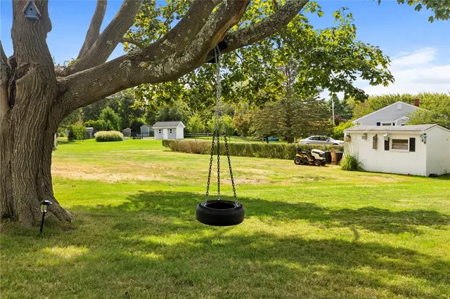 $15,000 | 331 3rd Beach Road, Middletown, RI 02842