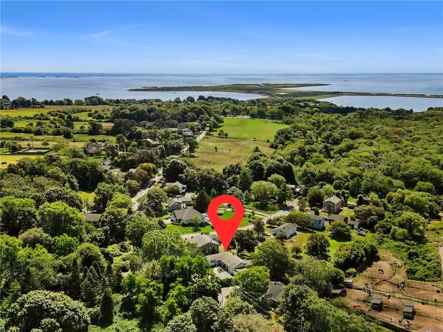 $15,000 | 331 3rd Beach Road, Middletown, RI 02842