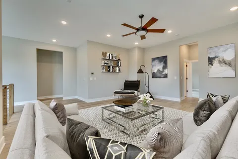 $2,999,995 | 8124 Boiling Spgs Place, Brentwood, TN 37027