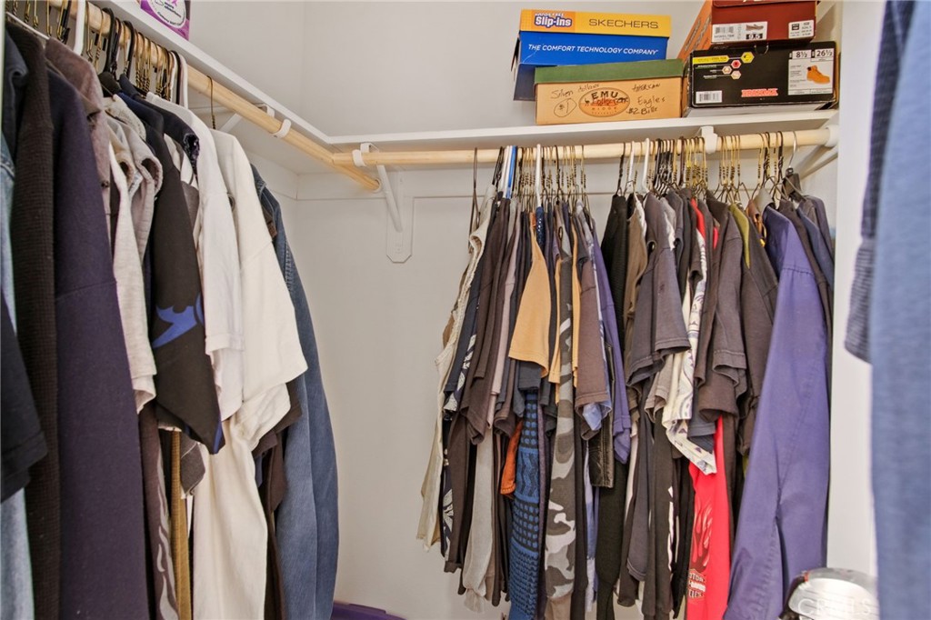 327 Hart Drive Merced, CA 95348 - Photo 13 of 30