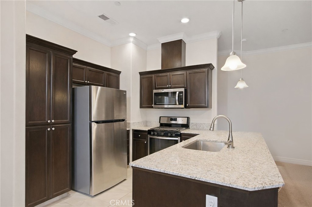 327 Hart Drive Merced, CA 95348 - Photo 6 of 30