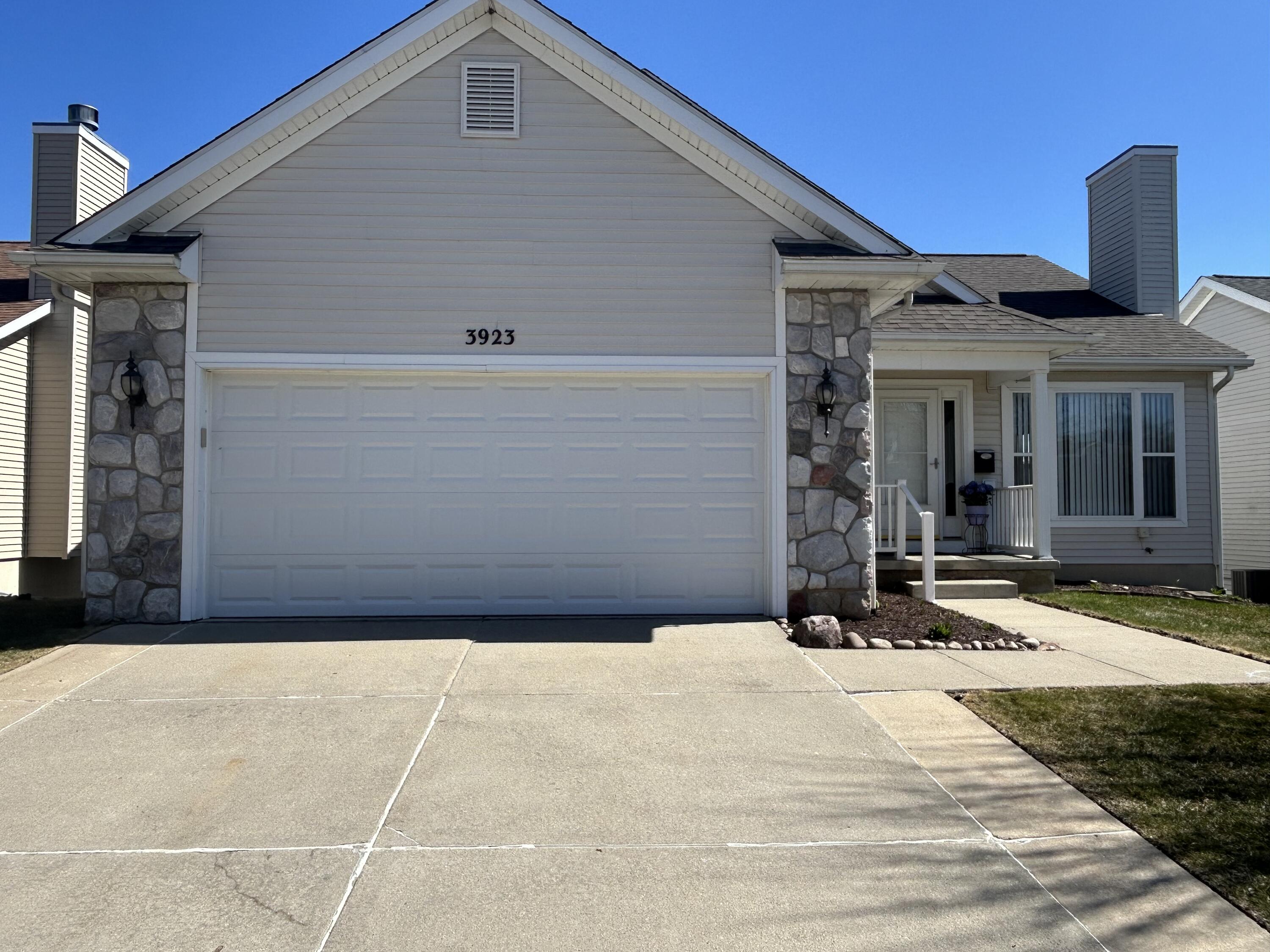 3923 Bridle Pass Ann Arbor, MI 48108 - Photo 1 of 50 Bridle Pass Exterior