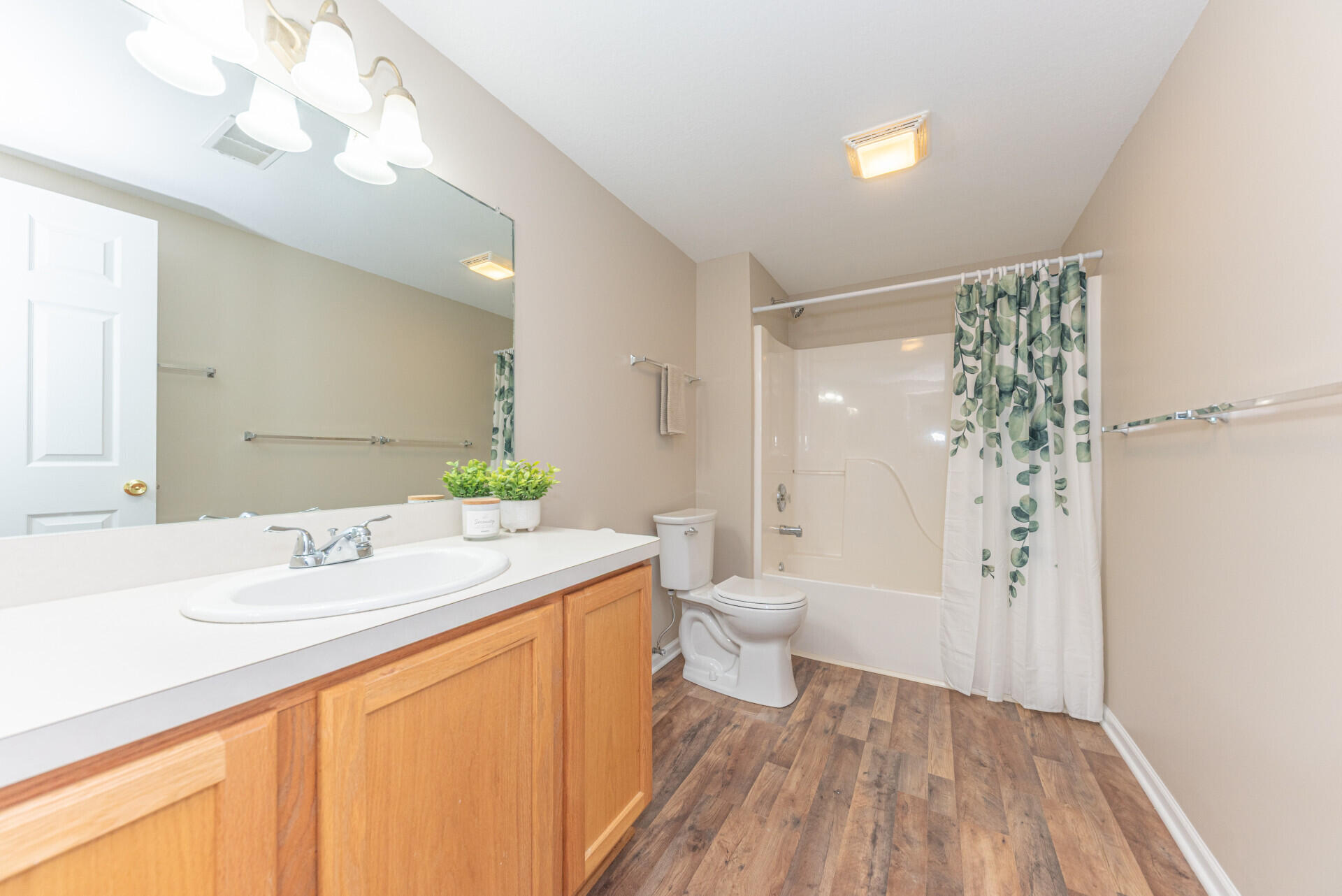 3923 Bridle Pass Ann Arbor, MI 48108 - Photo 40 of 50 Basement bath
