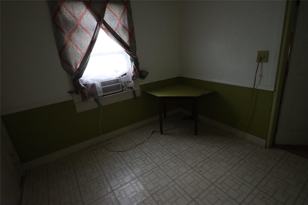 431 Walnut Street Ranger, TX 76470 - Photo 30 of 37