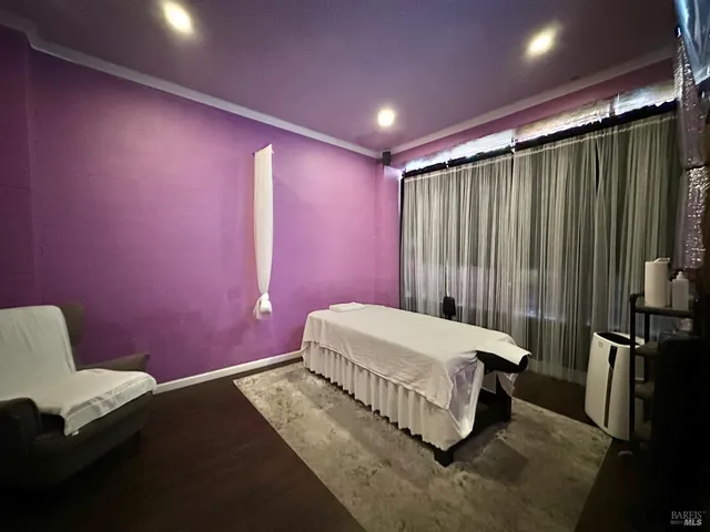 $1,098,000 | 1109-1115 Maple Avenue, Vallejo, CA 94591