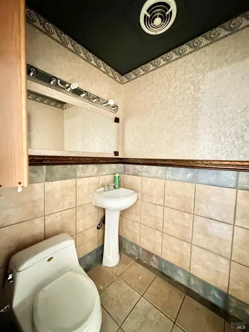 $1,098,000 | 1109-1115 Maple Avenue, Vallejo, CA 94591