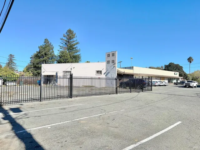 $1,098,000 | 1109-1115 Maple Avenue, Vallejo, CA 94591