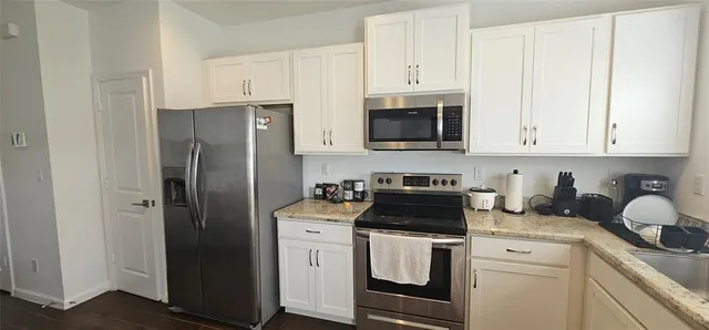 $3,000 | 1129 Northwest 41st Lane, Lauderhill, FL 33313