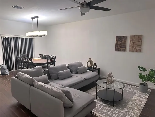 $3,000 | 1129 Northwest 41st Lane, Lauderhill, FL 33313