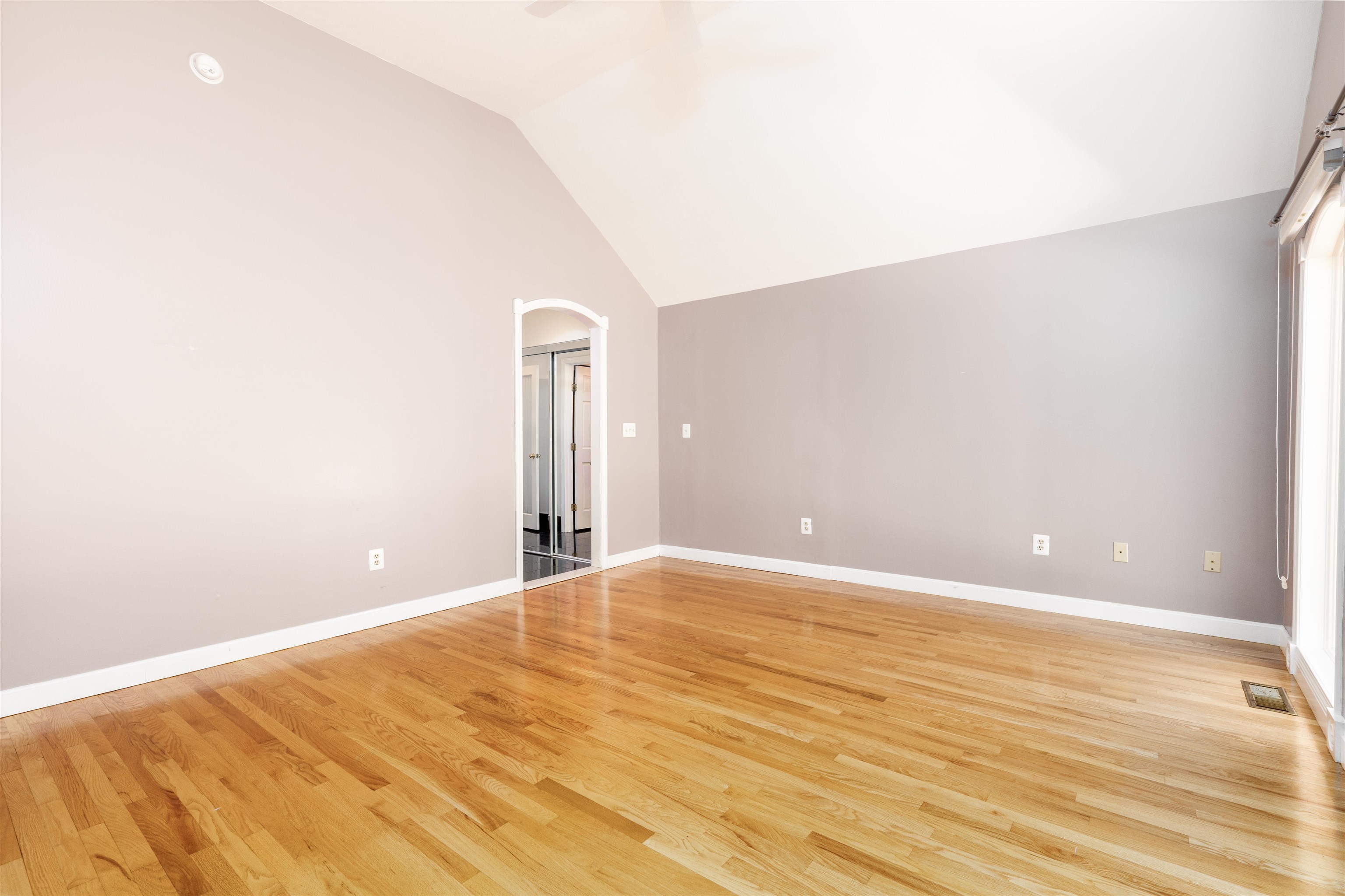 69 Deacon Lane Hollis, NH 03049 - Photo 23 of 40