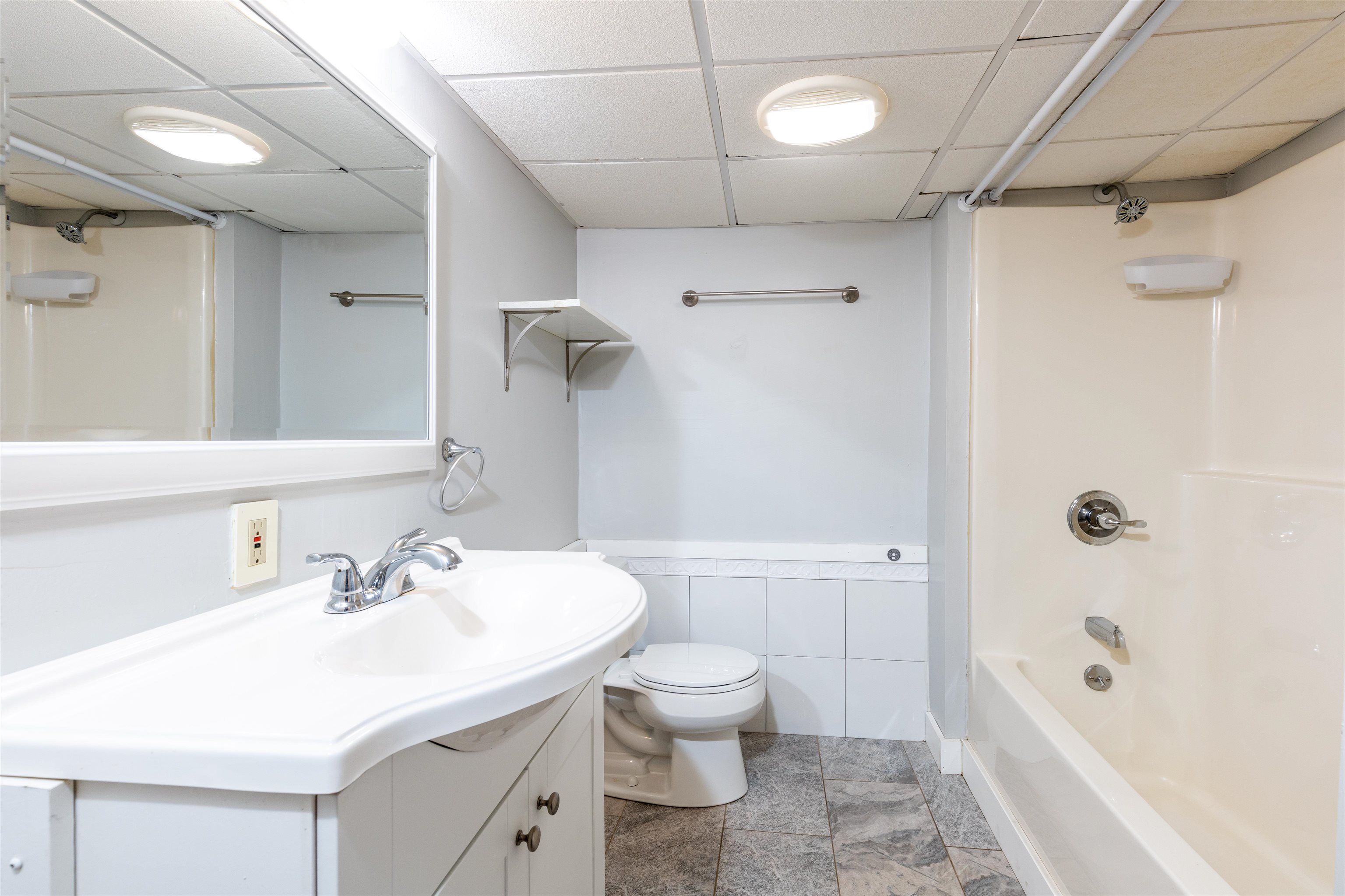 69 Deacon Lane Hollis, NH 03049 - Photo 38 of 40