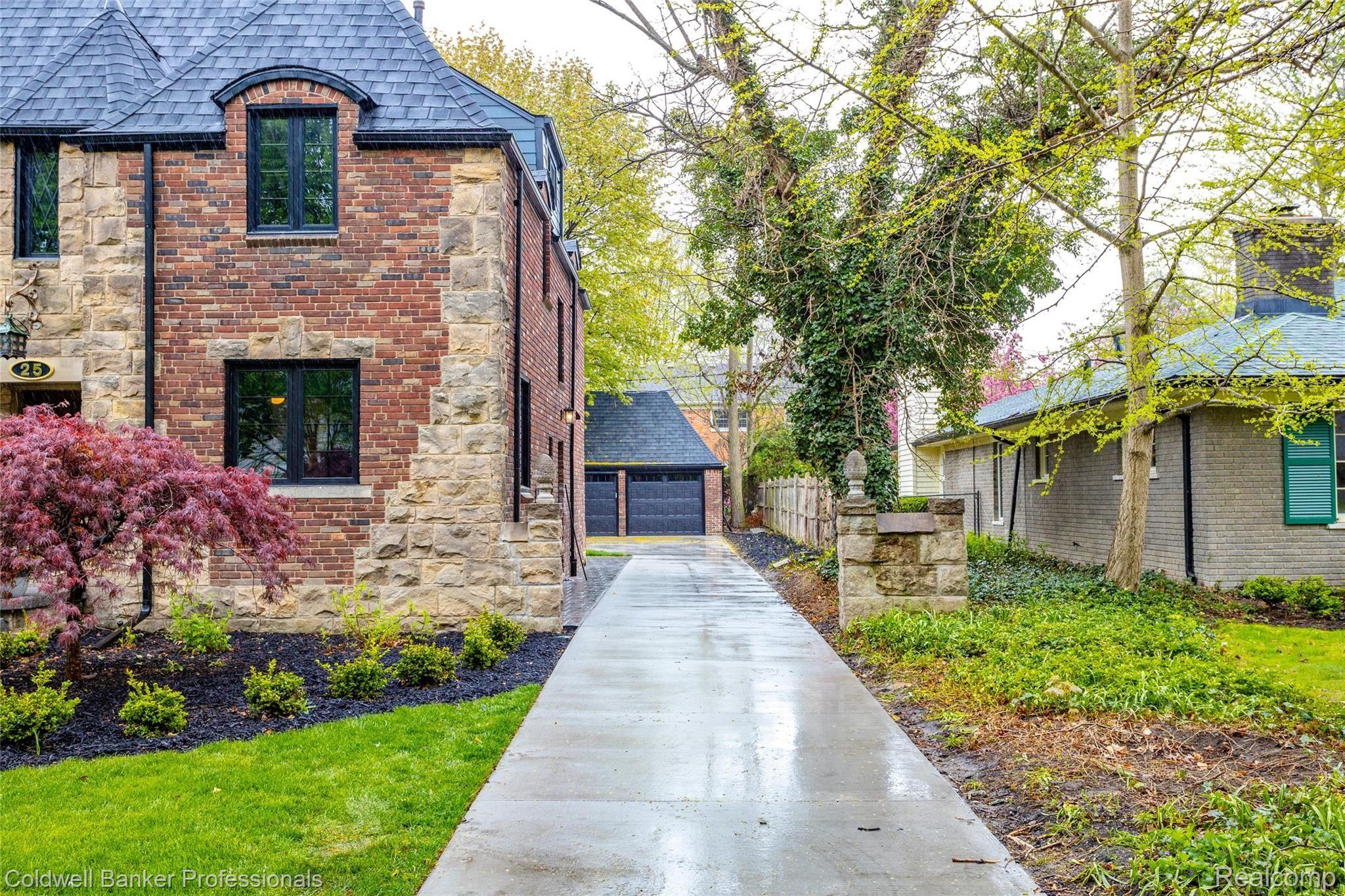 25 Hampton Road Grosse Pointe, MI 48236 - Photo 36 of 45 25 Hampton L047.jpg