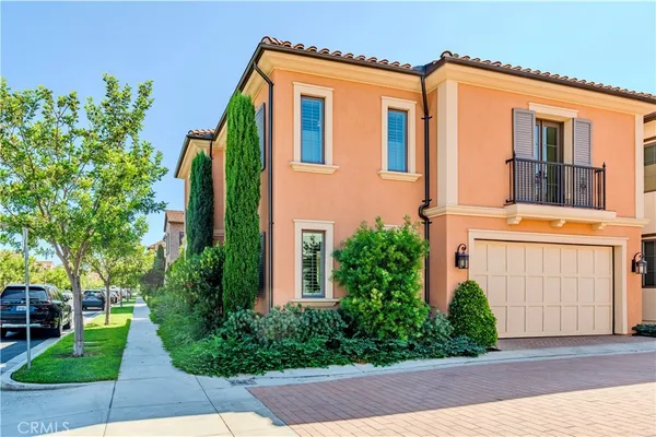 $2,100,000 | 141 Dolci, Irvine, CA 92602