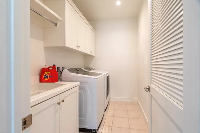 $2,100,000 | 141 Dolci, Irvine, CA 92602