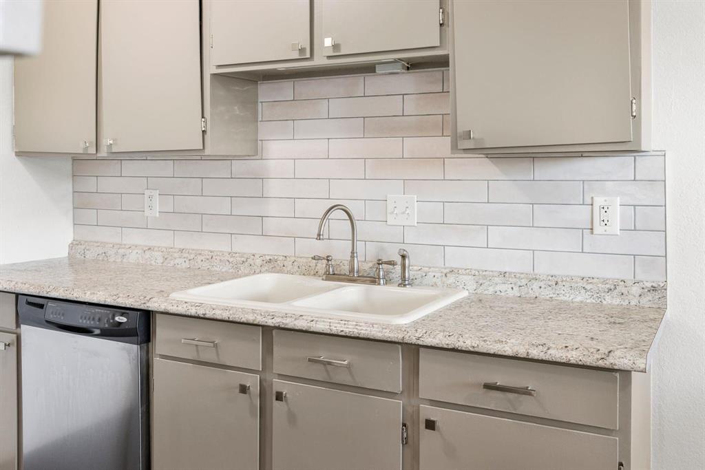 2240 Tarpley Road, Unit 484 Carrollton, TX 75006 - Photo 11 of 20