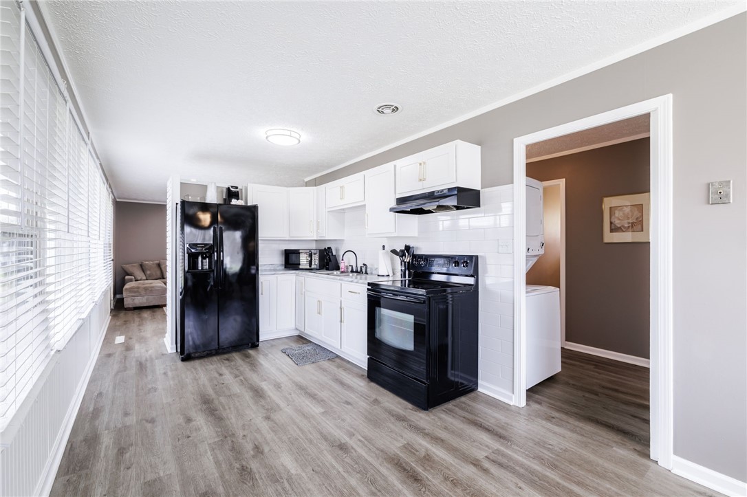 199 Castle Road Henrietta, NY 14623 - Photo 4 of 22