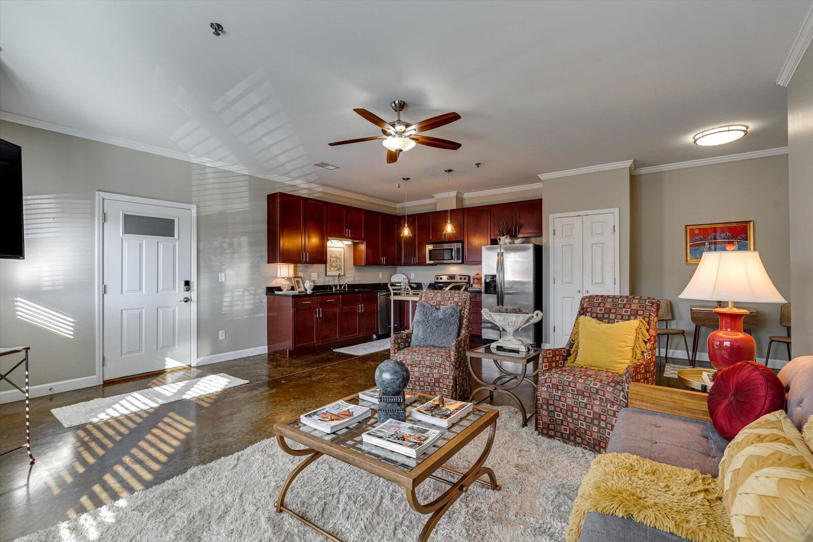 229 Delmont Street, Unit 159 Chattanooga, TN 37405 - Photo 3 of 23 07-229 Delmont St unit 159-6