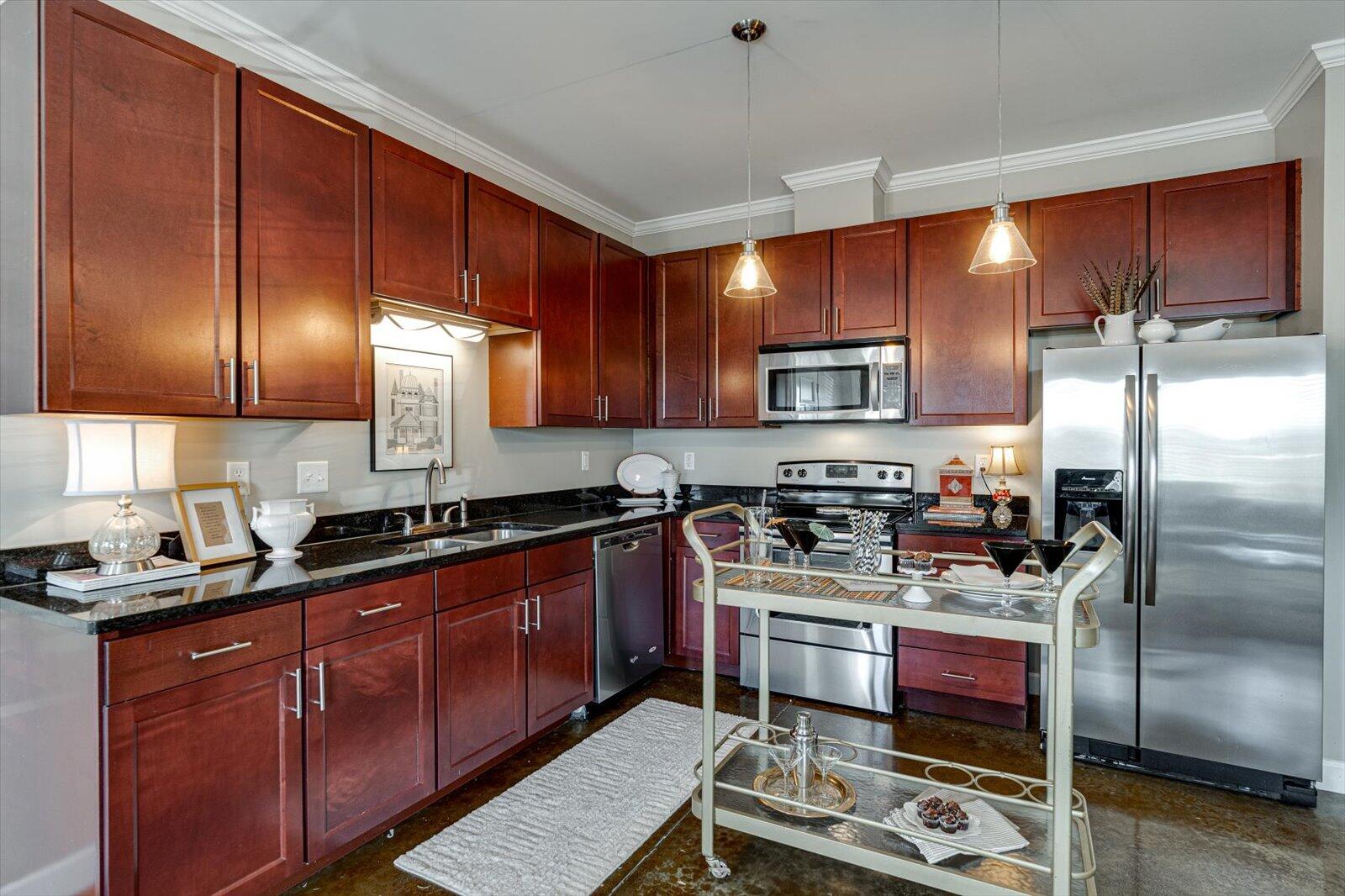 229 Delmont Street, Unit 159 Chattanooga, TN 37405 - Photo 4 of 23 09-229 Delmont St unit 159-8
