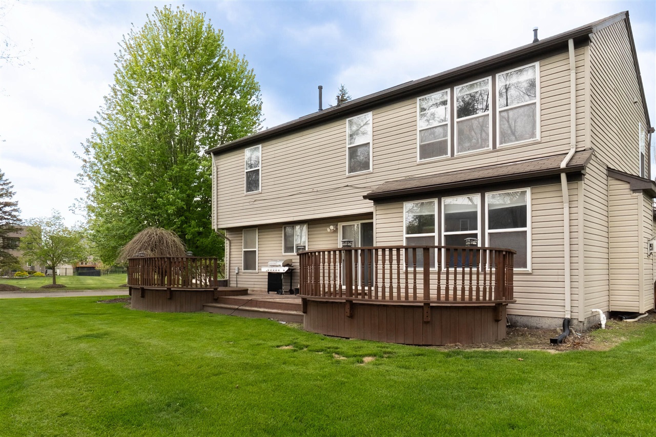399 Quail Ridge Court Waterford, MI 48327 - Photo 40 of 44