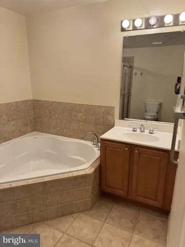a bath tub sitting in a bathroom