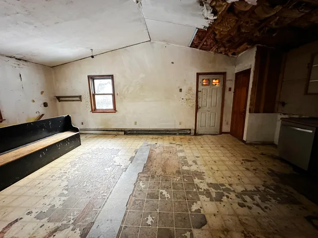 $139,900 | 401 Burnham Road, Bridgton, ME 04009