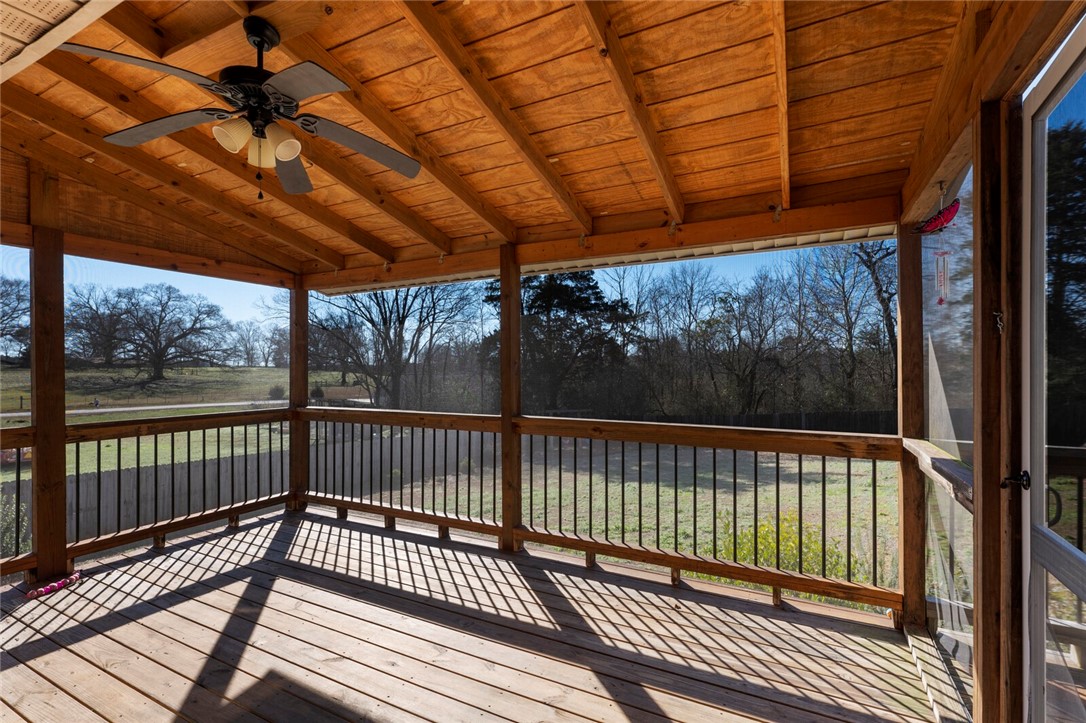 433 Chetola Road Seneca, SC 29672 - Photo 5 of 24 Gallery Image 5