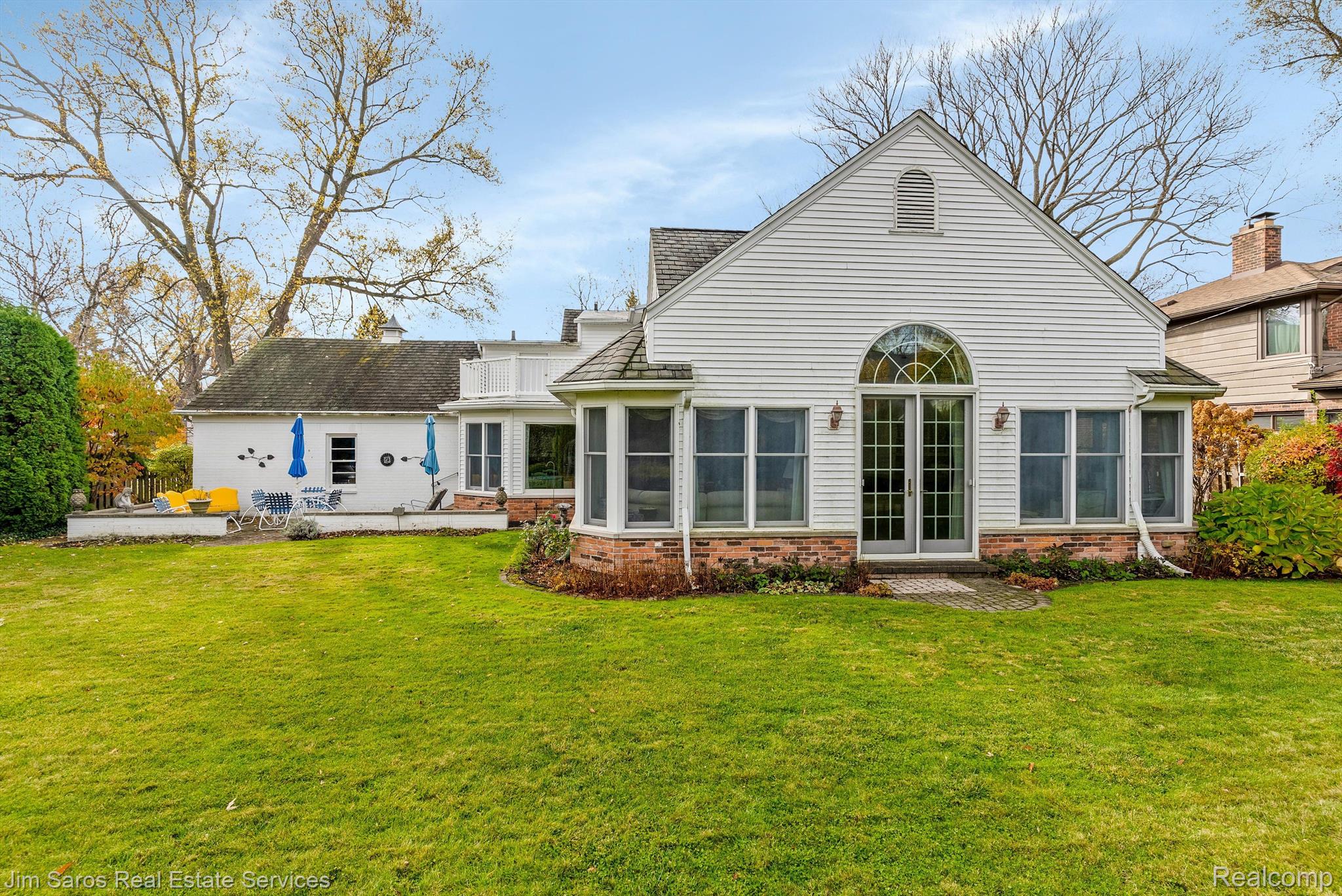 86 Hall Grosse Pointe, MI 48236 - Photo 28 of 37 Gallery Image 28