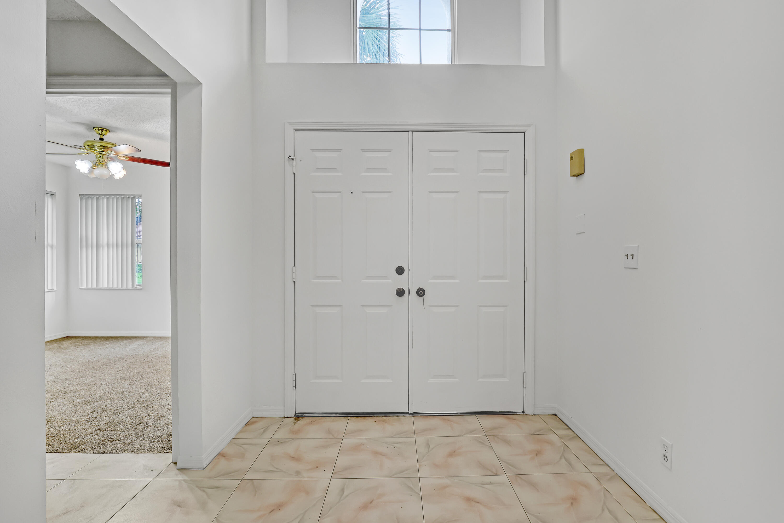 11120 Rios Road Boca Raton, FL 33498 - Photo 5 of 36 a view of an entryway