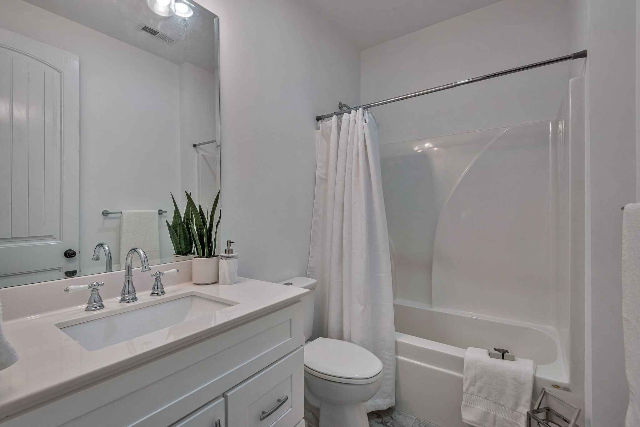 418 Lyle Lane Dickson, TN 37055 - Photo 39 of 51 a bathroom with a sink toilet and shower