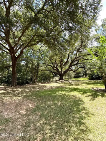 $575,000 | 7735 Old Tunica Road, St. Francisville, LA 70775