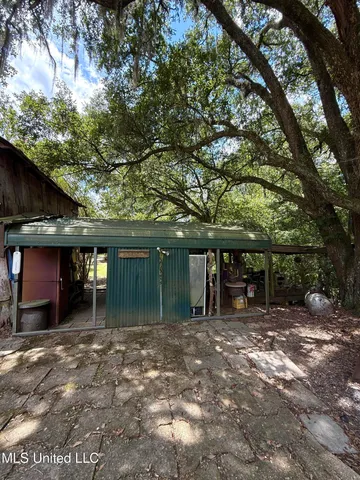 $575,000 | 7735 Old Tunica Road, St. Francisville, LA 70775