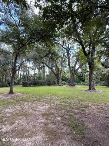 $575,000 | 7735 Old Tunica Road, St. Francisville, LA 70775