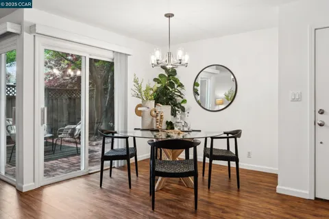 $869,000 | 136 Garden Creek Place, Danville, CA 94526