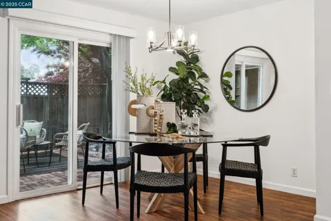 $869,000 | 136 Garden Creek Place, Danville, CA 94526