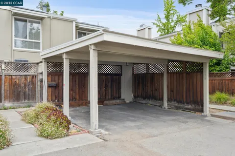 $869,000 | 136 Garden Creek Place, Danville, CA 94526