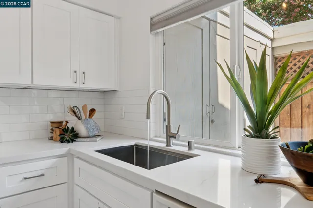 $869,000 | 136 Garden Creek Place, Danville, CA 94526