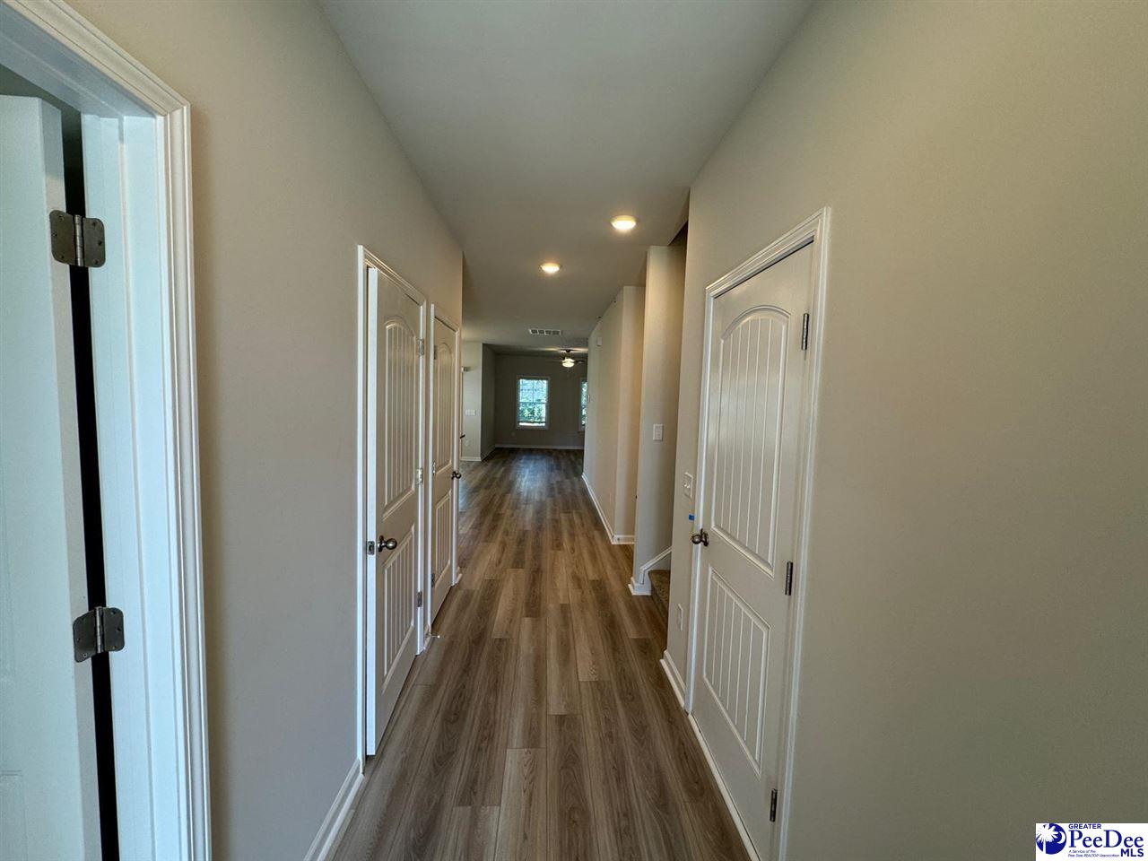1188 Sanctuary Lane Florence, SC 29501 - Photo 4 of 37 Gallery Image 4