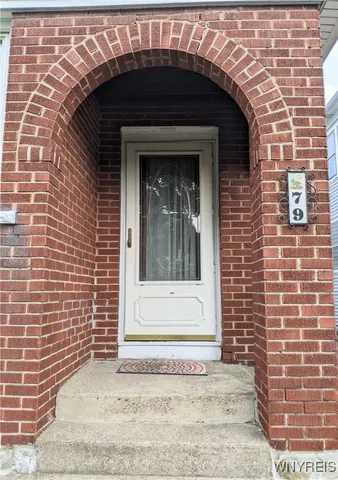 $1,550 | 79 Commonwealth Avenue, Buffalo, NY 14216