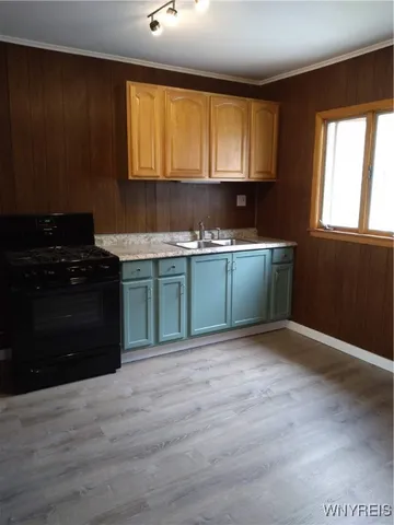 $1,550 | 79 Commonwealth Avenue, Buffalo, NY 14216