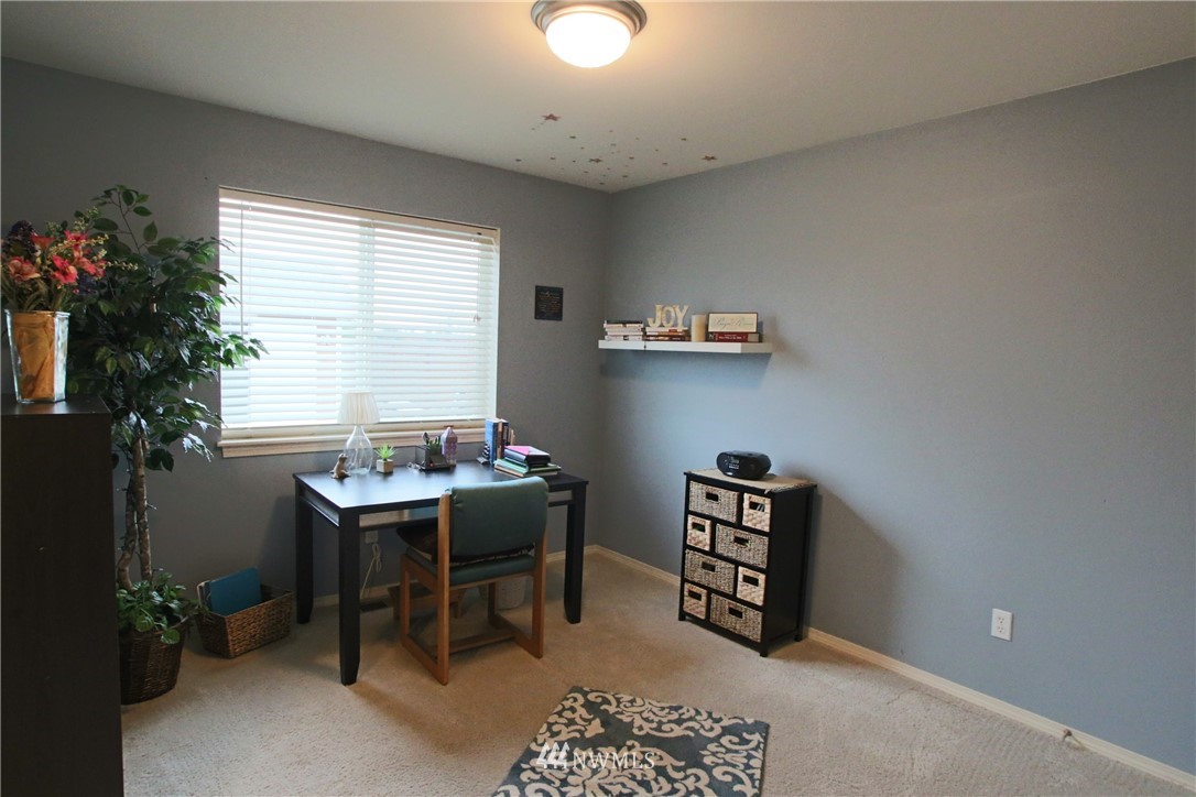 18117 Wild Violet Lane Southwest Rochester, WA 98579 - Photo 16 of 25