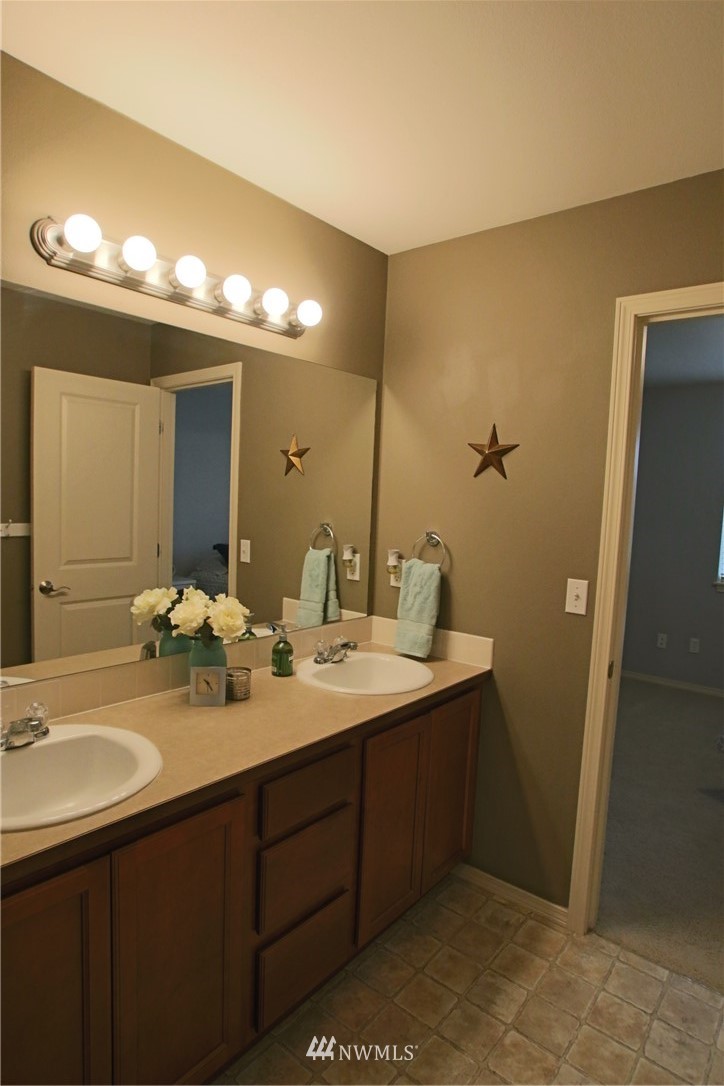 18117 Wild Violet Lane Southwest Rochester, WA 98579 - Photo 17 of 25