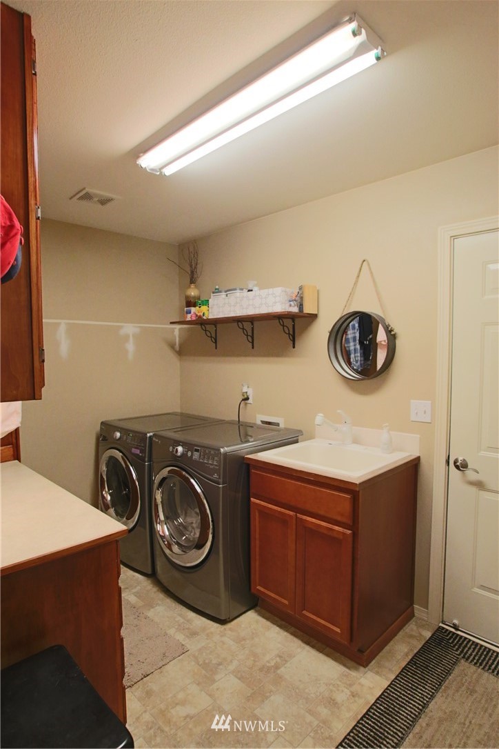18117 Wild Violet Lane Southwest Rochester, WA 98579 - Photo 20 of 25