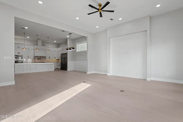 $1,580,000 | 1850 Beach Boulevard, Biloxi, MS 39531