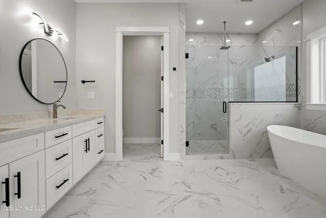 $1,580,000 | 1850 Beach Boulevard, Biloxi, MS 39531