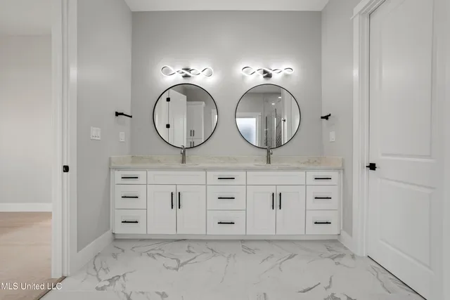 $1,580,000 | 1850 Beach Boulevard, Biloxi, MS 39531