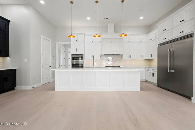 $1,580,000 | 1850 Beach Boulevard, Biloxi, MS 39531